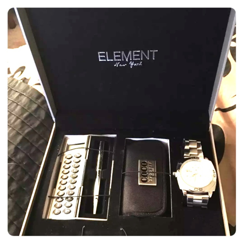 Element Watch Gift Set